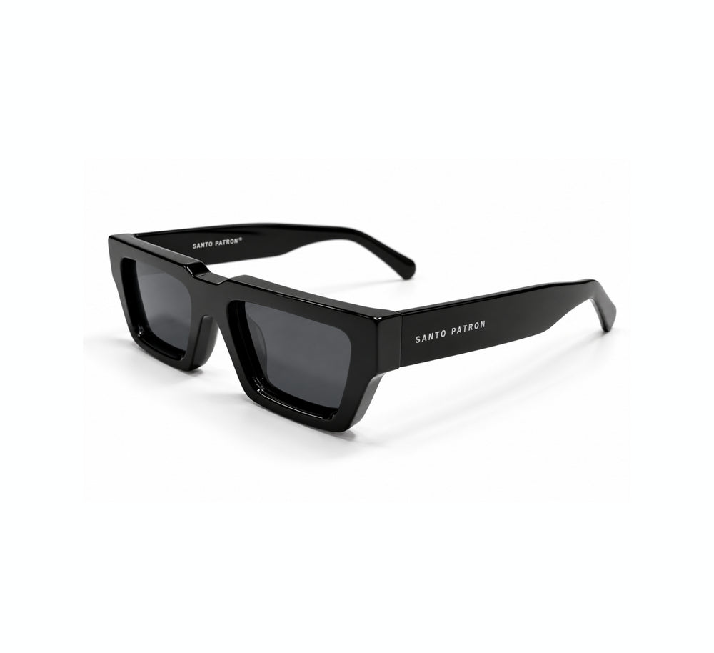 Santo Patrón Down Frame Black Glasses